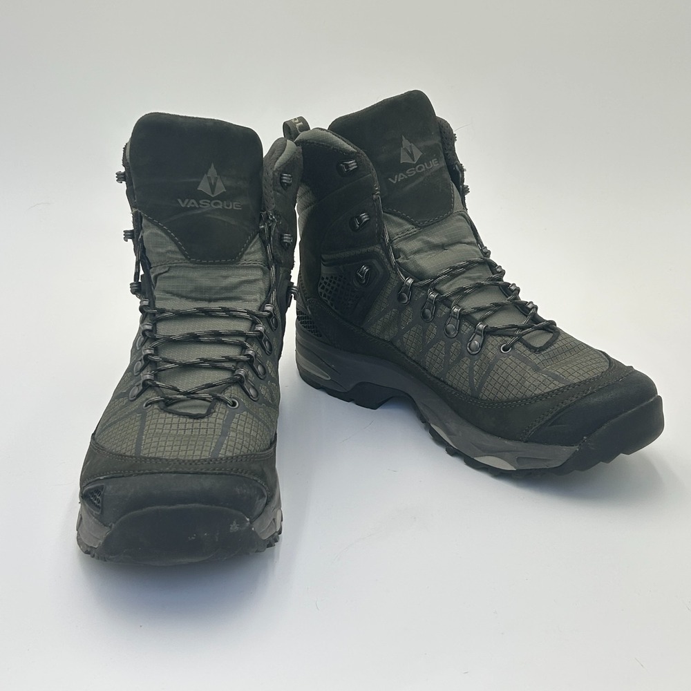 Vasque Saga GTX 7138 Men's Hiking Boots Size 10 Black Gore-Tex Vibram Waterproof